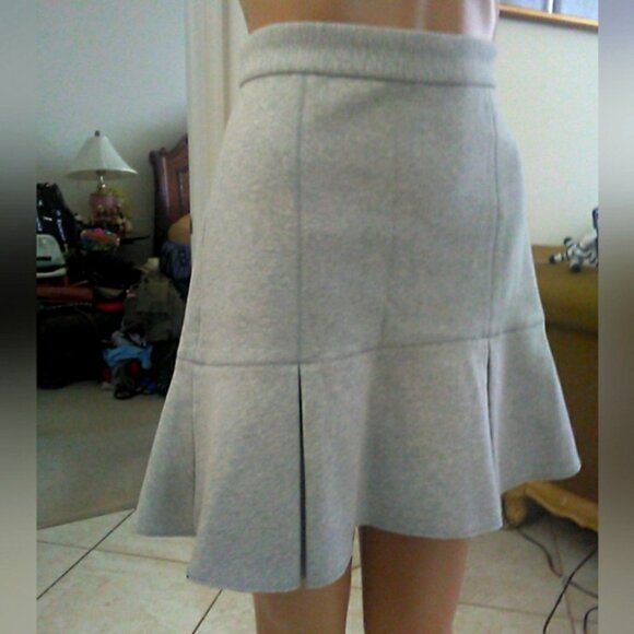 MADEWELL Dresses & Skirts - BNWOT MADEWELL SZ. 2 MINI SKIRT PLEATED HEATHERED GREY SHARP CLASSY & ELEGANT